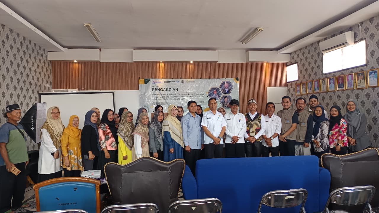 Pemberdayaan Kelompok Wirausaha Pojok Wirausaha Melalui Digitalisasi Keuangan Dan Digitalisasi Marketing untuk meningkatkan daya saing